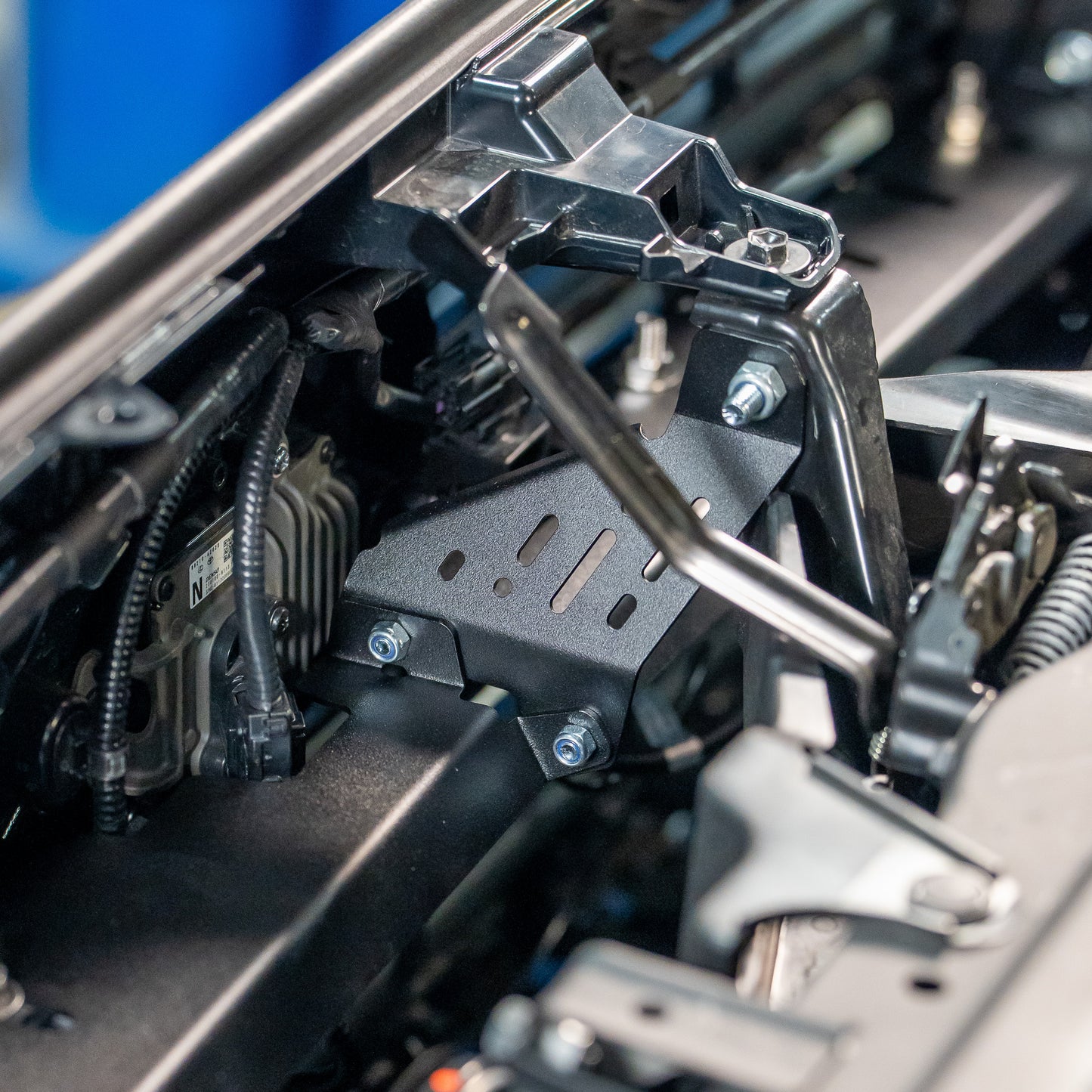 Behind The Grill Light Bar Bracket For LandCruiser 300 Series (LC300)