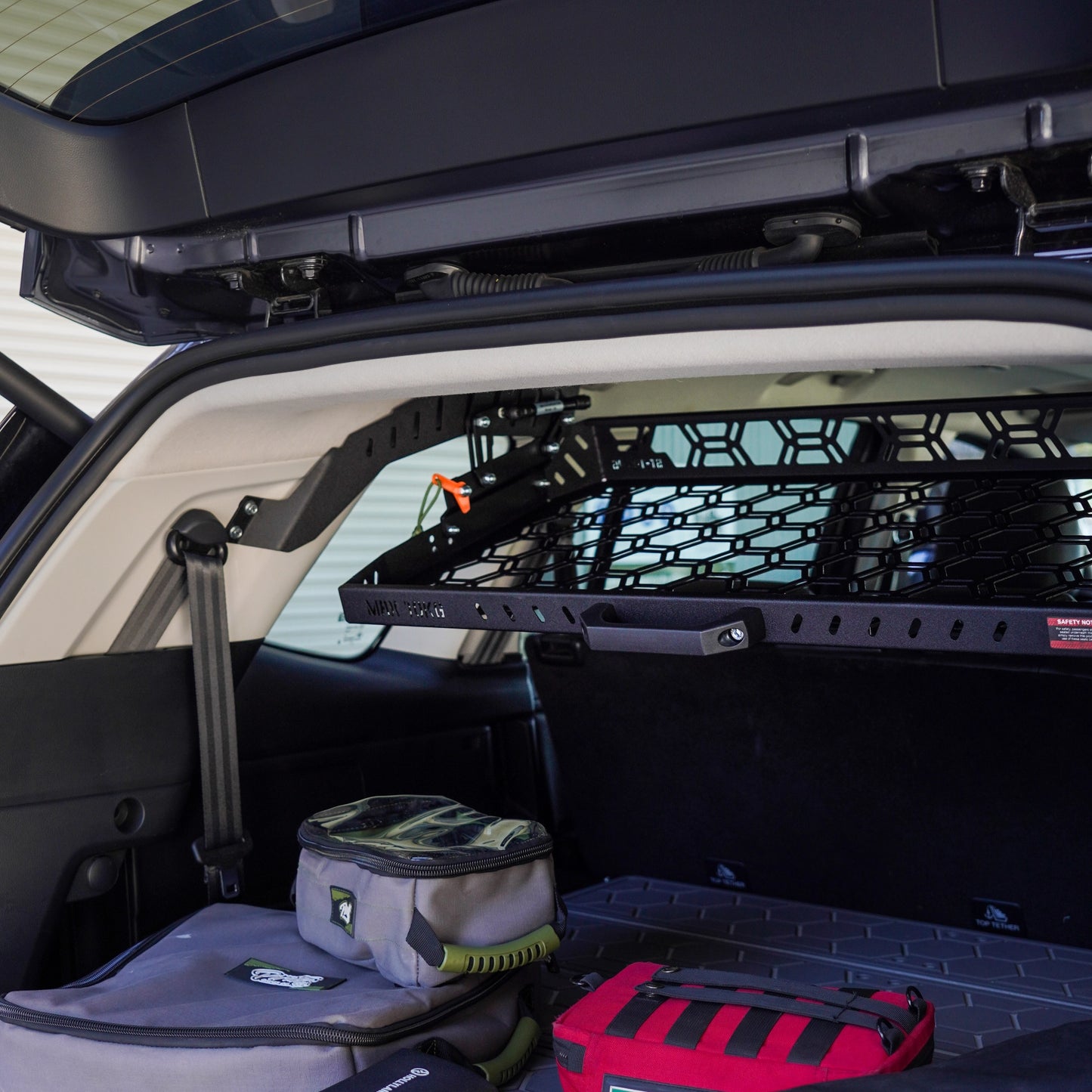 Drop Down Rear Roof Parcel Shelf | Ford Everest 2022+